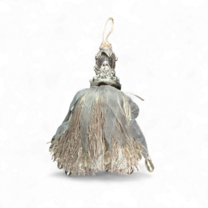 TASSELS SILVER